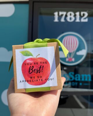 It’s still Teacher Appreciation Week! ✏️ 🍎 Don’t forget gifts for all your special teachers this year! 

#LiveLifeToTheSweetest #TeacherAppreciation #GranadaHills #818 #ShopLocal